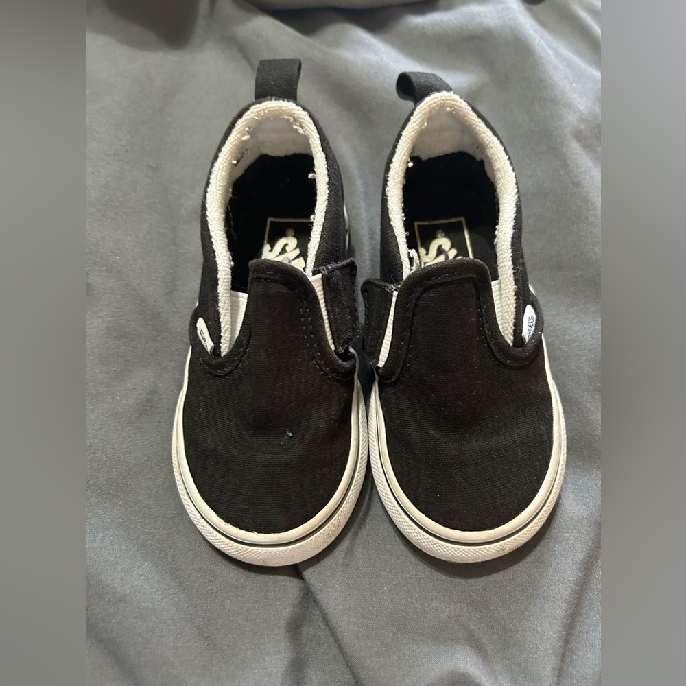 Vans slip on toddler 6 shoes